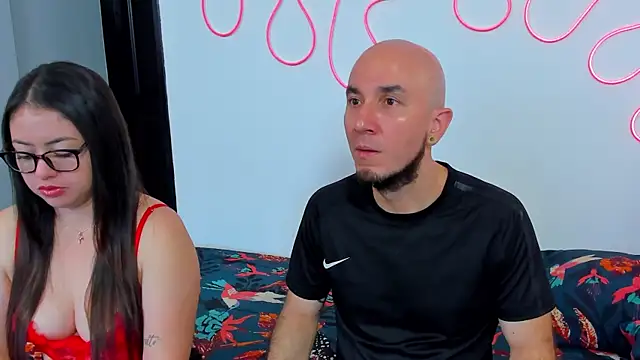 Snapshot of Cintya_n_Roger chatting on February 28, 1:22 pm Cintya n Roger online show from February 28, 1:22 pm