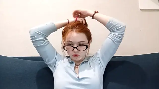 DizzyRina online show from March 23, 3:23 pm