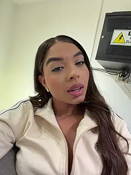 AnnyVega   online show from July 8, 11:05 pm
