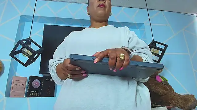 sharon noa online show from May 25, 2:16 pm