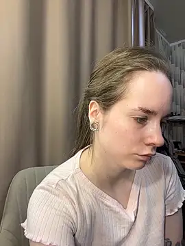 DivaAurum online show from March 22, 9:11 am