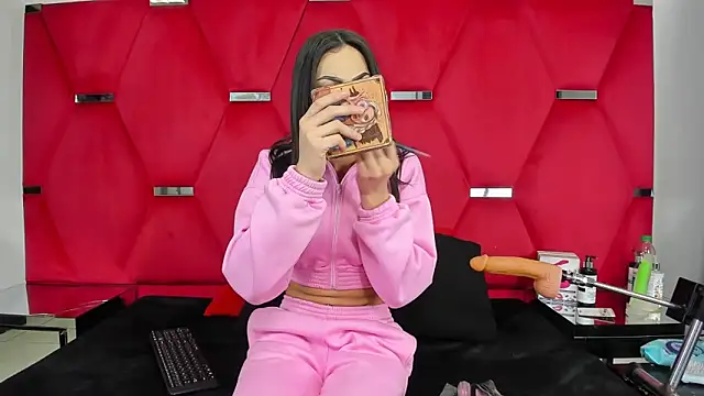 Alicee Grey online show from March 31, 3:58 pm