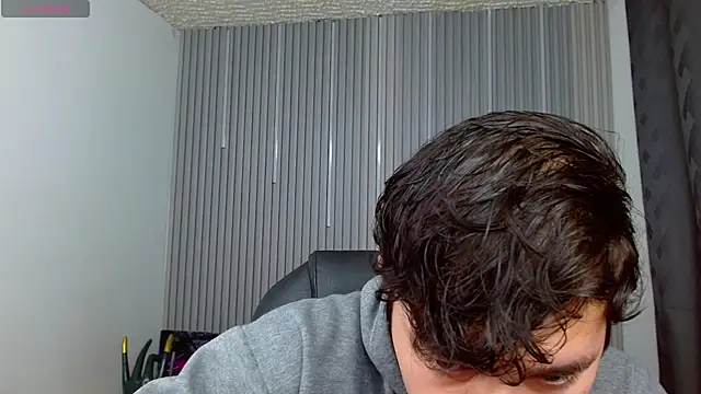 Julian Smith21 online show from May 14, 3:36 am