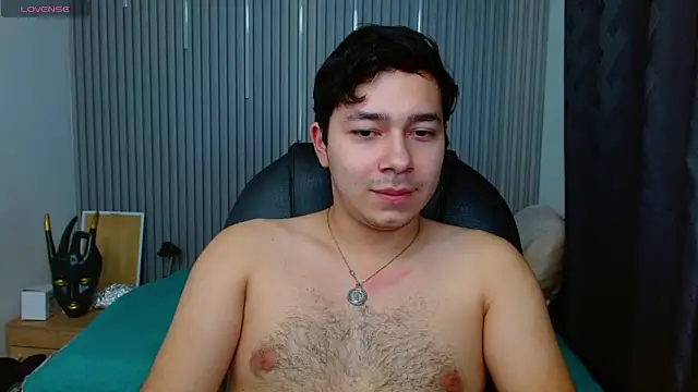 Julian Smith21 online show from May 9, 4:38 am