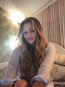 Snapshot of MatureQueen41 chatting on February 28, 7:46 pm MatureQueen41 online show from February 28, 7:46 pm