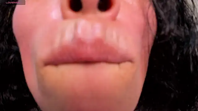 Snapshot of Becca_Milf chatting on June 30, 7:36 pm Becca Milf online show from June 30, 7:36 pm