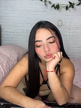 Ivonneadams online show from February 25, 12:00 am