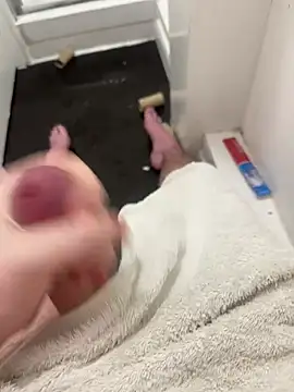 Snapshot of bigrodneyyy chatting on February 22, 11:01 am bigrodneyyy online show from February 22, 11:01 am