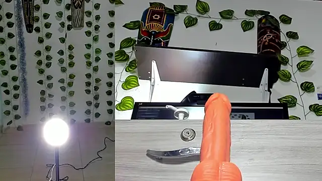 bella  funny online show from May 26, 6:39 pm