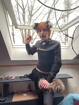 Snapshot of PurrfectSin69 chatting on February 23, 2:39 pm PurrfectSin69 online show from February 23, 2:39 pm