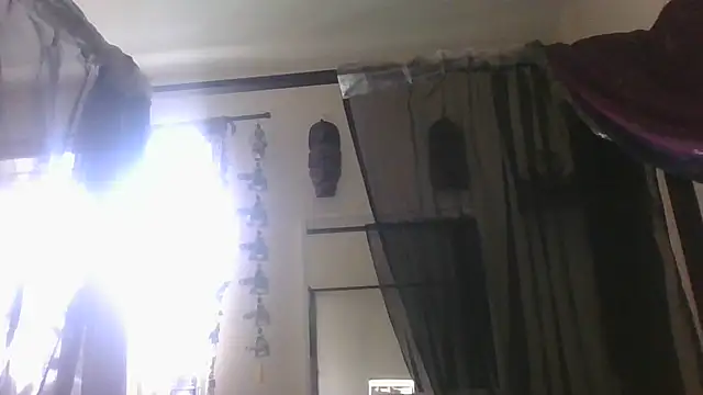 Snapshot of Miss_seraphine chatting on March 1, 4:07 pm Miss seraphine online show from March 1, 4:07 pm