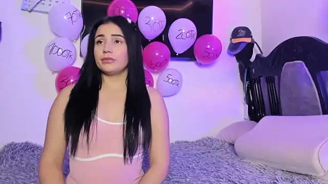 Snapshot of angelique_dubois chatting on March 3, 7:54 pm angelique dubois online show from March 3, 7:54 pm