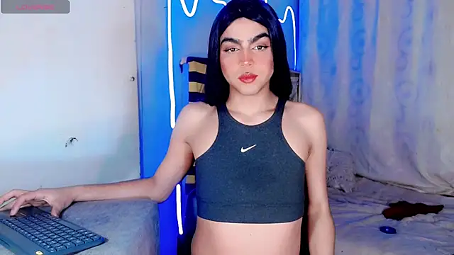 xyaraluv  online show from April 13, 11:42 pm