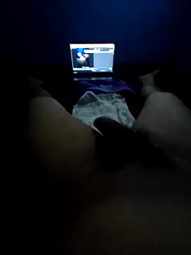 Call me daddiiee online show from April 13, 8:35 pm