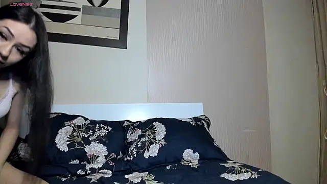 PureBlisss  online show from March 27, 8:10 pm