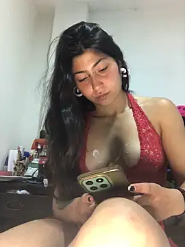 Snapshot of Little_Sweett chatting on February 28, 2:50 pm Little Sweett online show from February 28, 2:50 pm