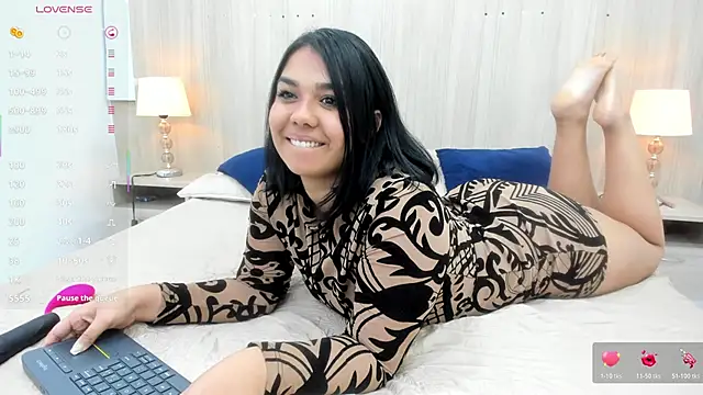 Snapshot of mariana_allen23 chatting on February 22, 12:13 am mariana allen23 online show from February 22, 12:13 am