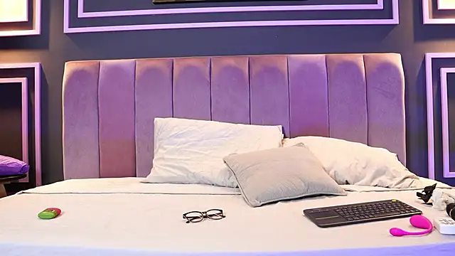 mekari fox online show from April 4, 7:09 pm