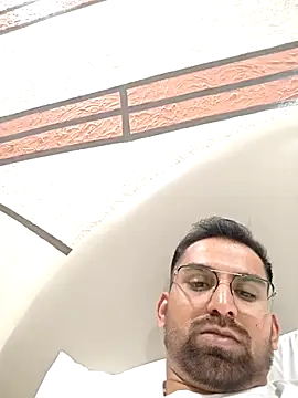 RonitVora online show from March 8, 7:39 pm