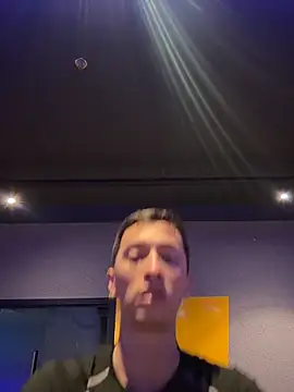 Thiago Jones1 online show from April 14, 10:42 am