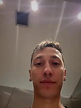 Snapshot of Thiago_Jones1 chatting on June 22, 10:07 pm Thiago Jones1 online show from June 22, 10:07 pm