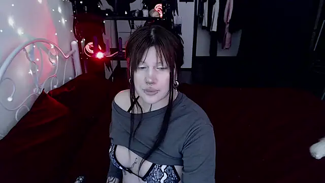 GothicKiraVex online show from April 25, 8:28 pm