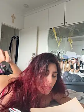 touchmybodybaby online show from February 25, 11:48 pm