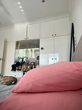 touchmybodybaby online show from February 24, 9:48 pm