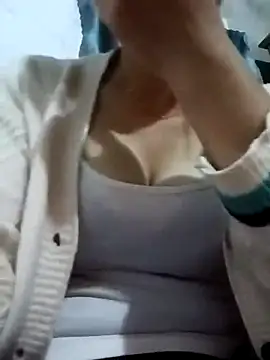 hd love69 online show from March 13, 3:06 pm