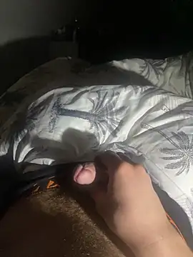 crustyyy1 online show from February 22, 3:20 am