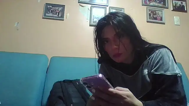 Soylilayblue online show from April 25, 3:09 am