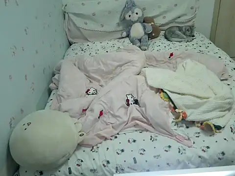 Snapshot of lilabeauty chatting on March 1, 9:31 am lilabeauty online show from March 1, 9:31 am