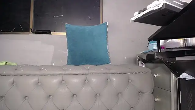 dirty 27cms online show from February 5, 11:11 pm