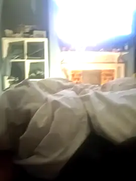 Snapshot of SamanthaRed chatting on February 22, 7:33 am SamanthaRed online show from February 22, 7:33 am