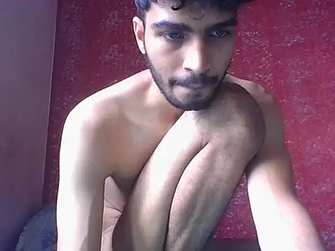 NikhilN247913 online show from March 26, 4:33 am