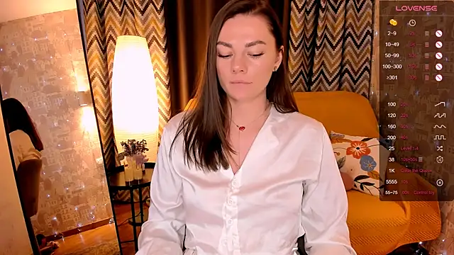 ParisJackson online show from May 17, 8:14 am