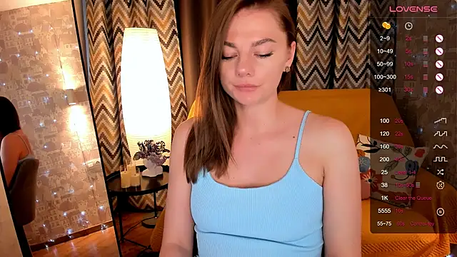 ParisJackson online show from April 12, 8:28 am