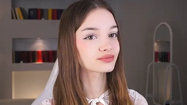 JodiAwyie online show from March 22, 7:15 pm