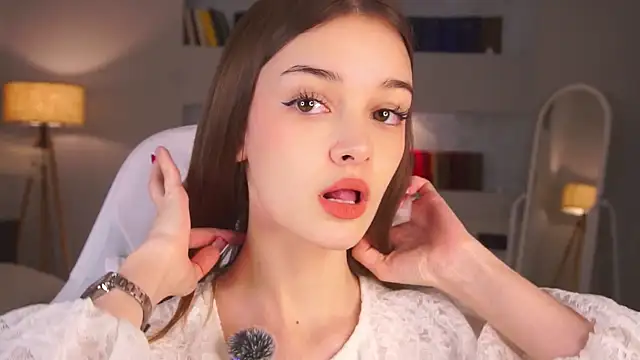 JodiAwyie online show from March 5, 5:20 pm