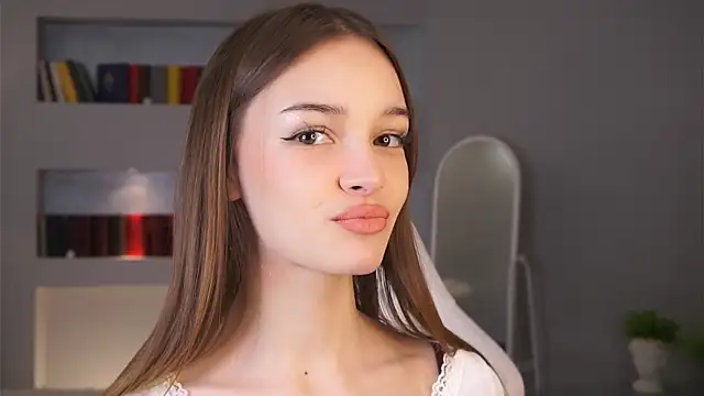 JodiAwyie online show from March 7, 5:29 pm