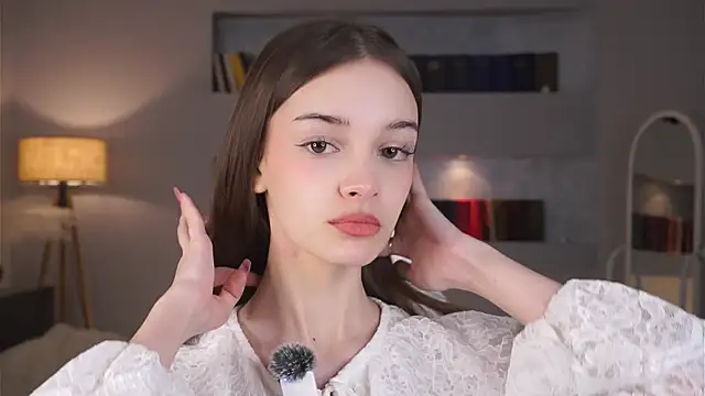 JodiAwyie online show from March 15, 6:04 pm