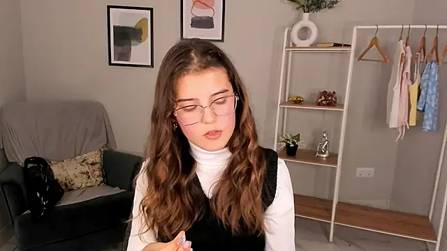 Rin Martin online show from February 22, 11:45 am