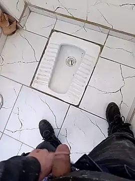 Snapshot of KADINDELISI34 chatting on March 2, 9:49 am KADINDELISI34 online show from March 2, 9:49 am