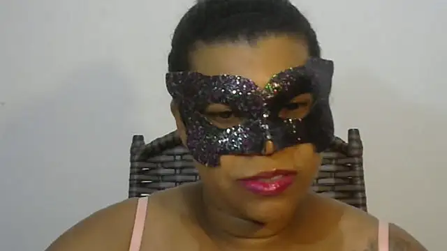 negraiza online show from June 11, 1:41 pm