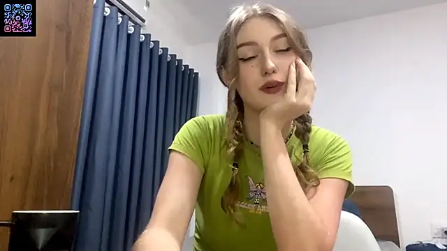 HotCheeseCake online show from February 23, 10:16 am