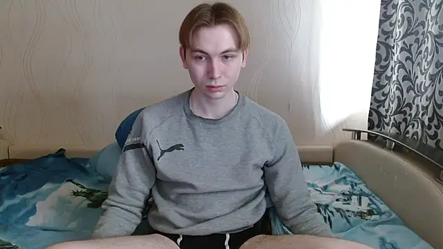 meowgary online show from April 3, 7:59 am