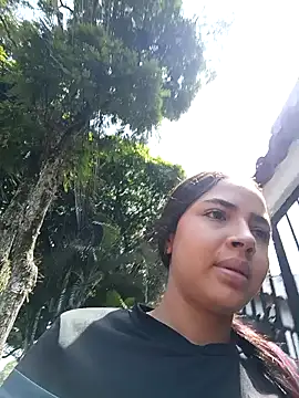 Sexy cloe outdoors online show from March 28, 3:57 pm