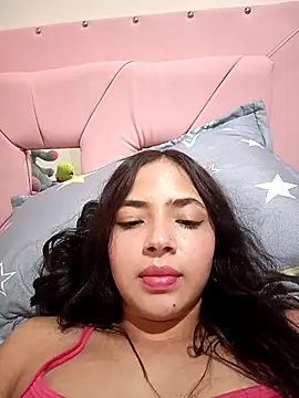 Sexy cloe outdoors online show from March 1, 6:13 am