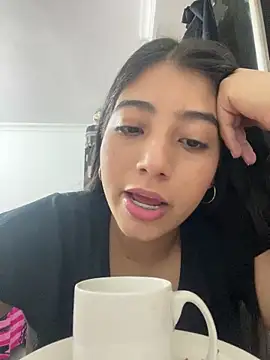 Sexy mia outdoors online show from April 12, 5:44 am