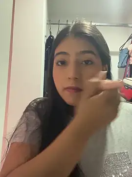 Sexy mia outdoors online show from March 1, 8:09 pm